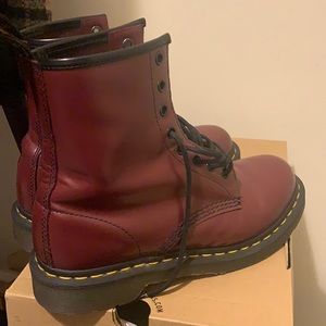 Dr. Marten Boots 1490 Smooth - Cheery Red